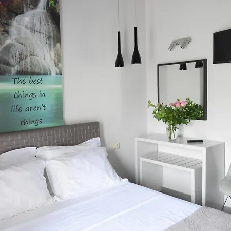 Cross Plaza Aparthotel Stavros (Thessaloniki)
